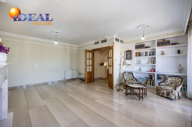 4 sovrum Villa till salu i Carretera de la Sierra, Granada stad med pool - 697 000 € (Ref: 9434115)