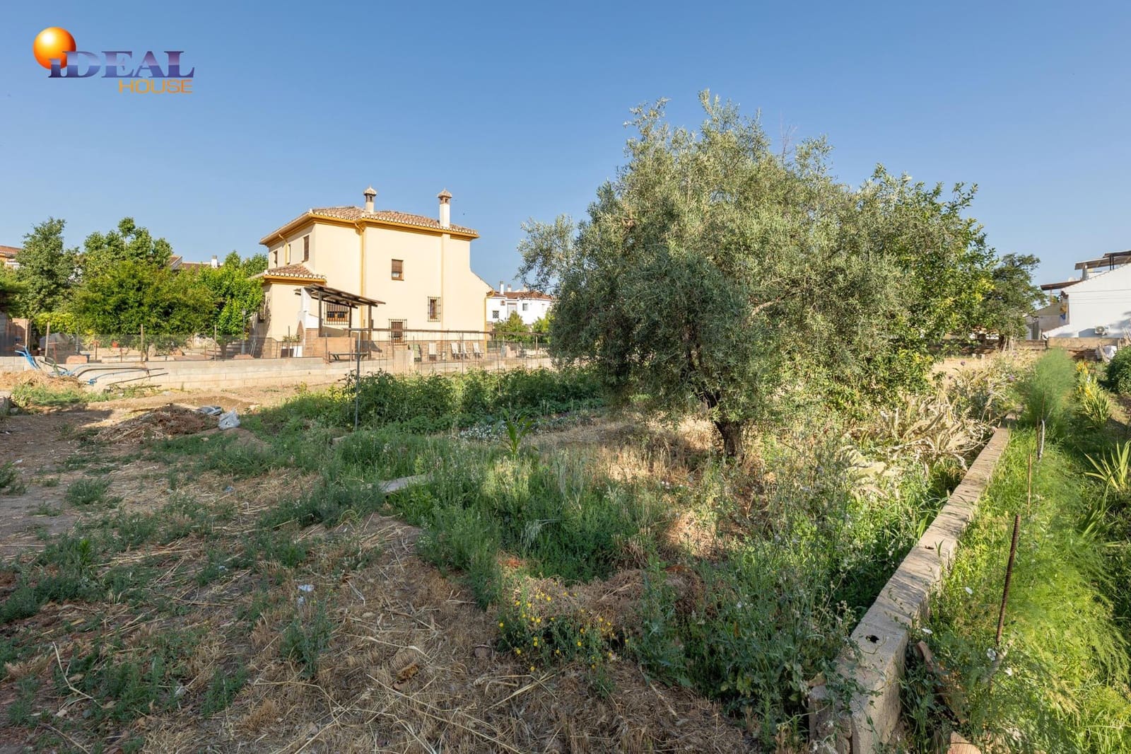 Tomt till salu i La Zubia - 225 000 € (Ref: 9434117)