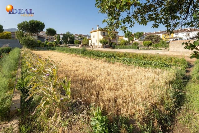 Tomt till salu i La Zubia - 225 000 € (Ref: 9434117)