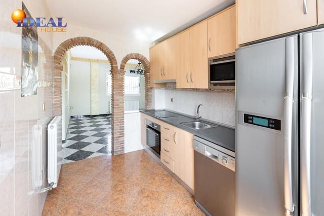 4 camera da letto Villa in vendita in Ogíjares con piscina garage - 375.000 € (Rif: 9434120)