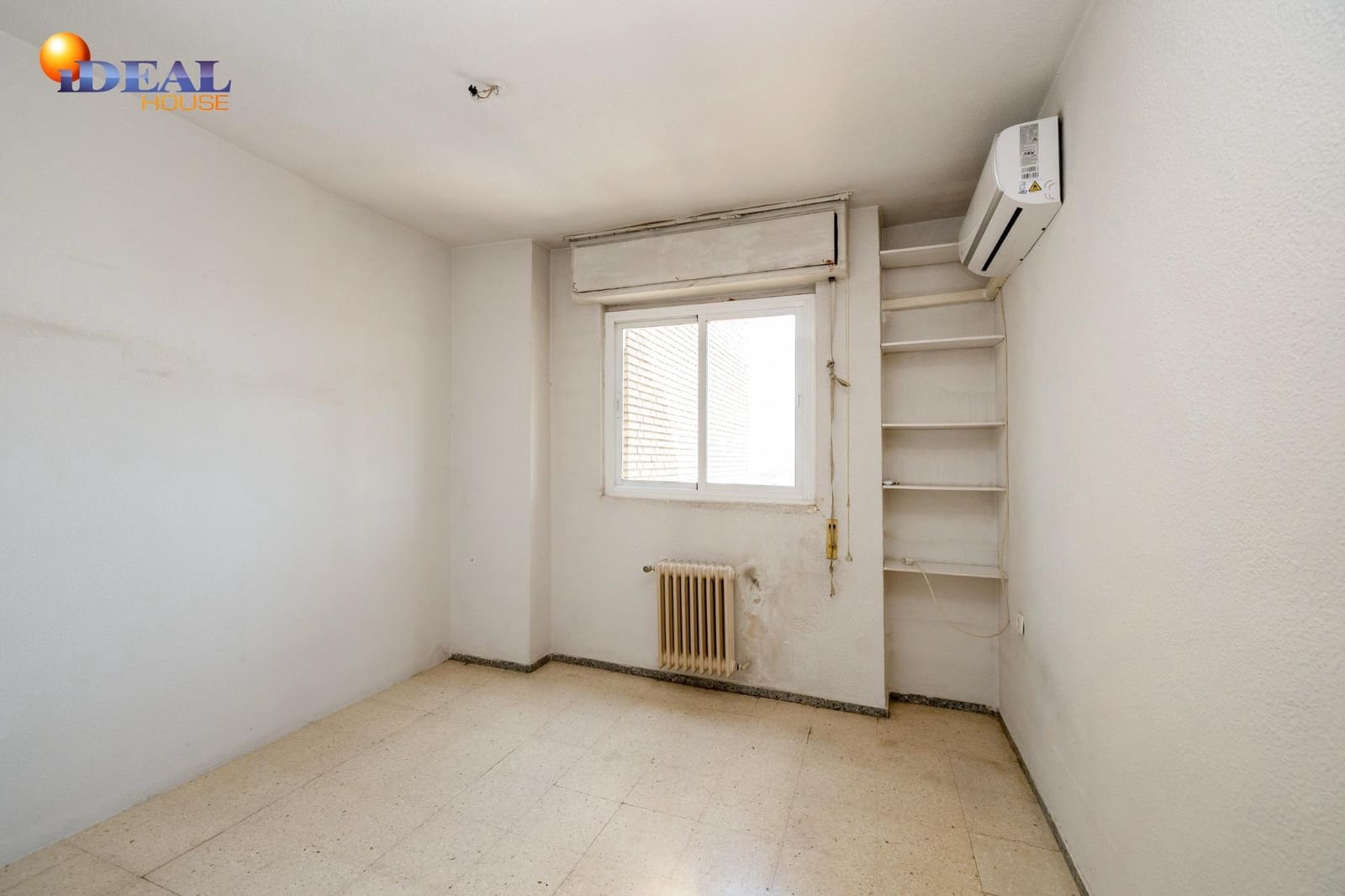 6 bedroom Flat for sale in Granada city - € 570,000 (Ref: 9434121)