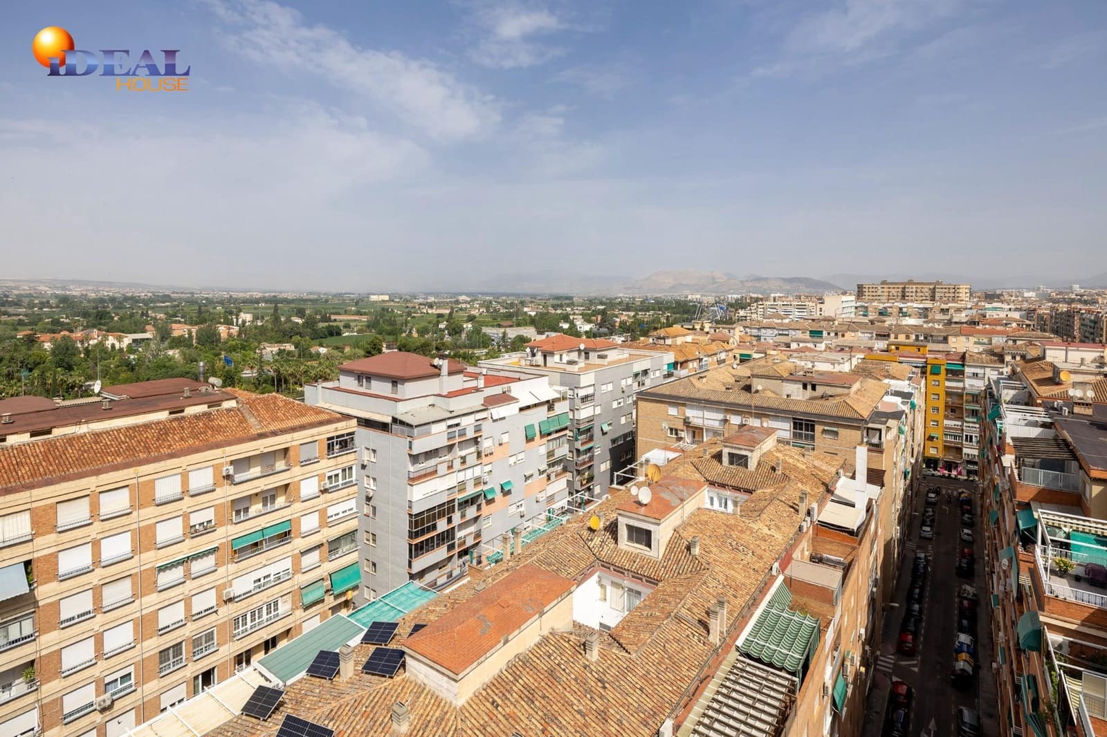 6 bedroom Flat for sale in Granada city - € 570,000 (Ref: 9434121)