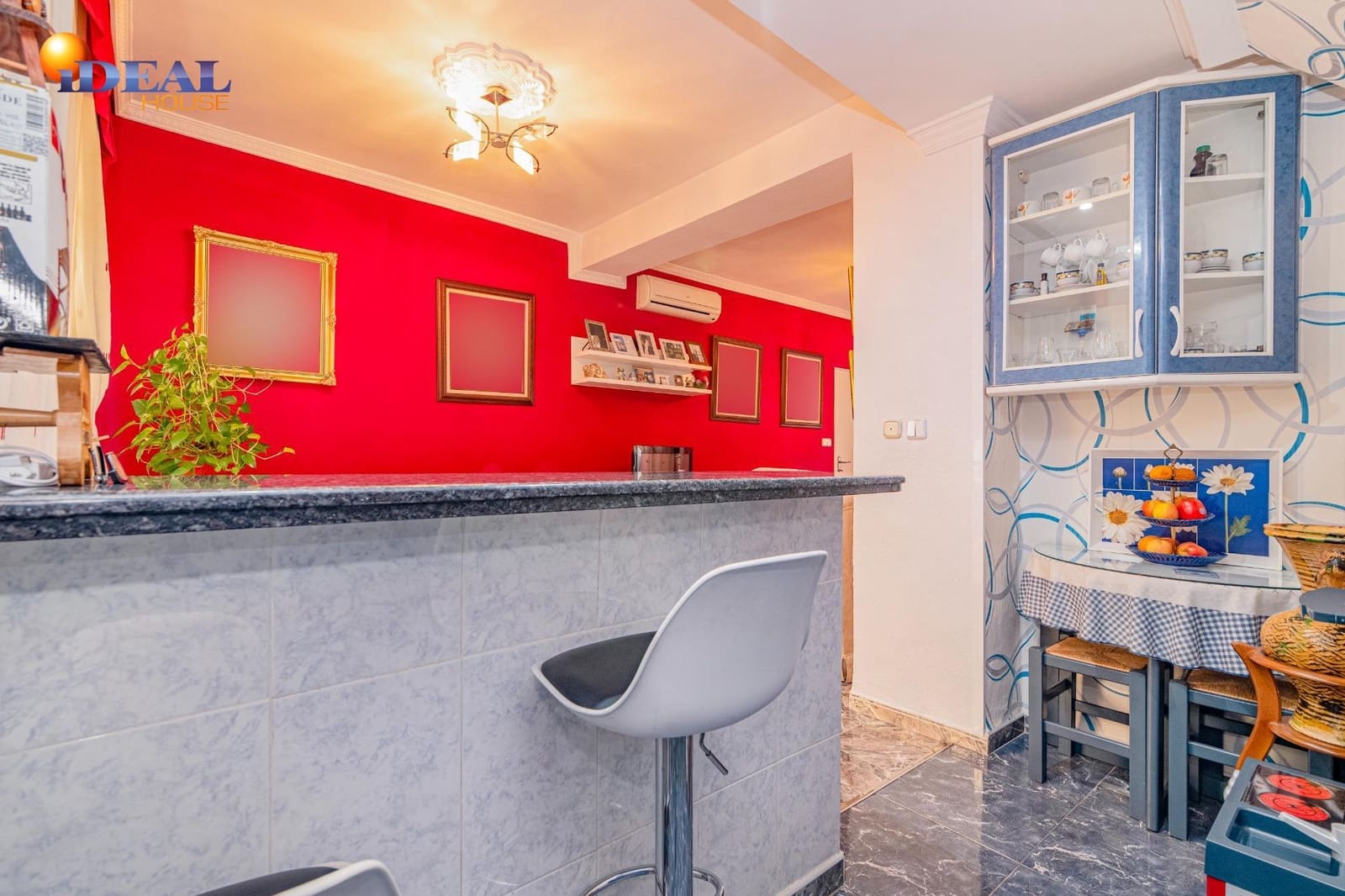 4 sovrum Radhus till salu i Loja - 140 000 € (Ref: 9434122)