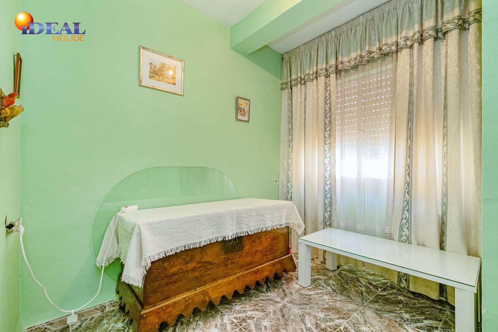 4 sovrum Radhus till salu i Loja - 140 000 € (Ref: 9434122)