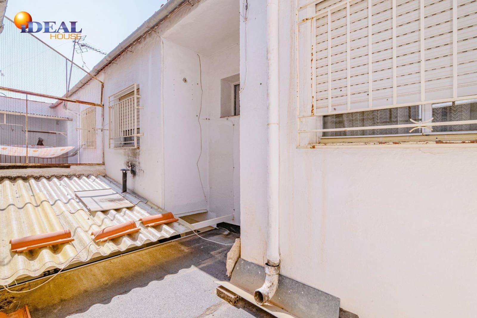 4 sovrum Radhus till salu i Loja - 140 000 € (Ref: 9434122)