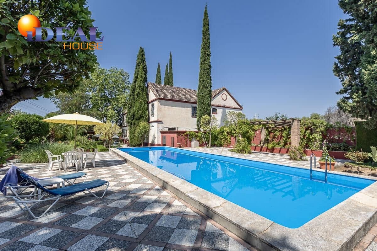 10 sypialnia Finka/Dom wiejski na sprzedaż w Miasto Grenada - 675 000 € (Ref: 9434124)