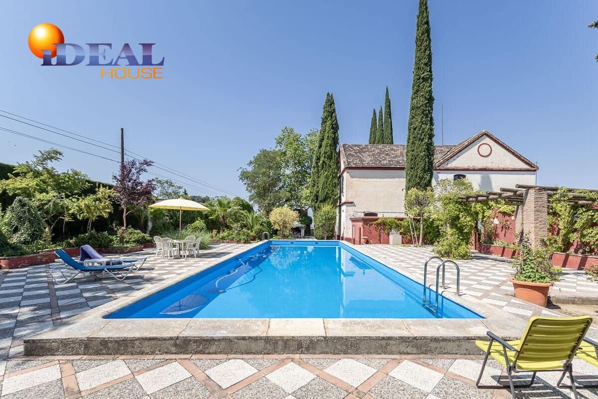 10 sypialnia Finka/Dom wiejski na sprzedaż w Miasto Grenada - 675 000 € (Ref: 9434124)