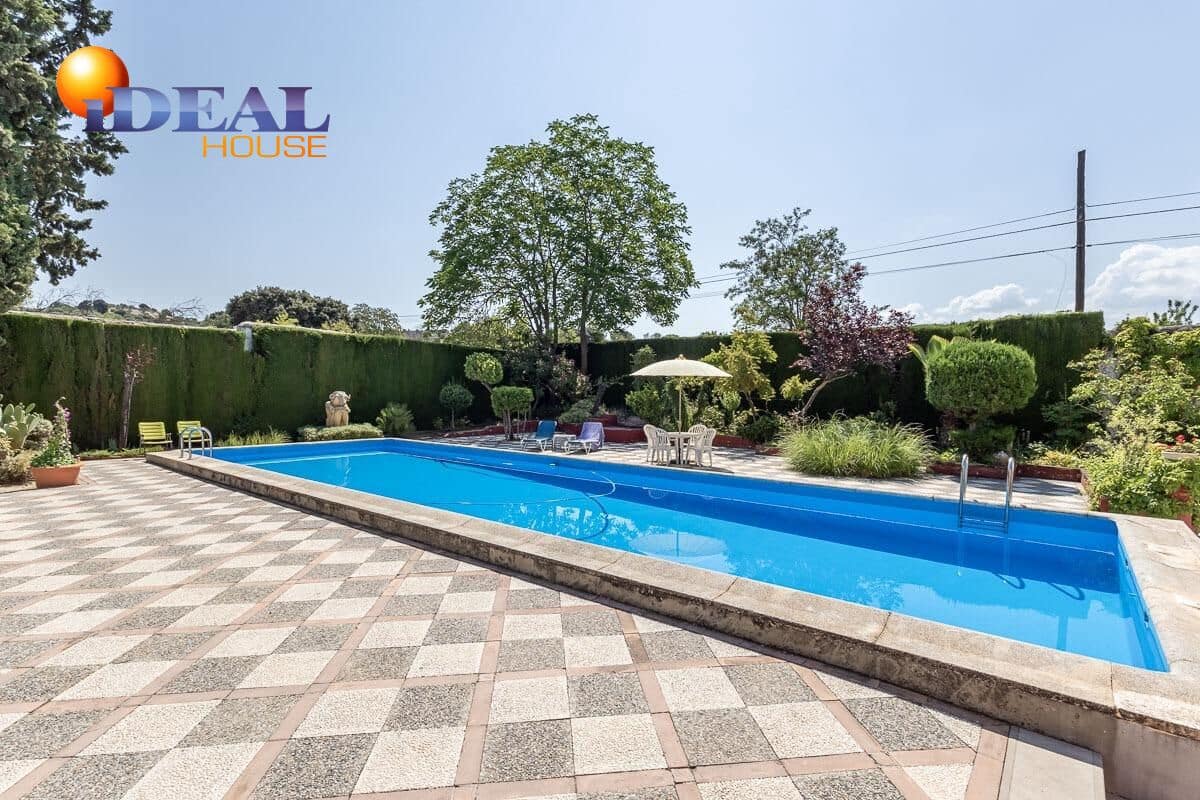 10 sypialnia Finka/Dom wiejski na sprzedaż w Miasto Grenada - 675 000 € (Ref: 9434124)