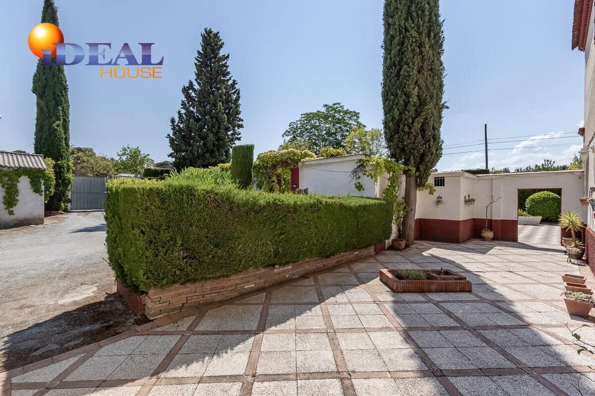 10 sypialnia Finka/Dom wiejski na sprzedaż w Miasto Grenada - 675 000 € (Ref: 9434124)