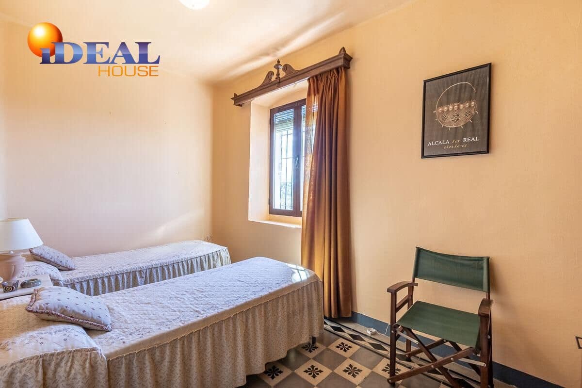 10 sypialnia Finka/Dom wiejski na sprzedaż w Miasto Grenada - 675 000 € (Ref: 9434124)