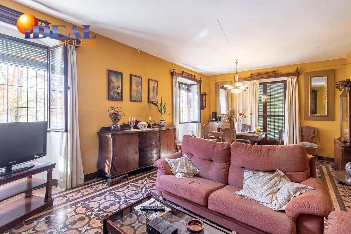 10 sypialnia Finka/Dom wiejski na sprzedaż w Miasto Grenada - 675 000 € (Ref: 9434124)