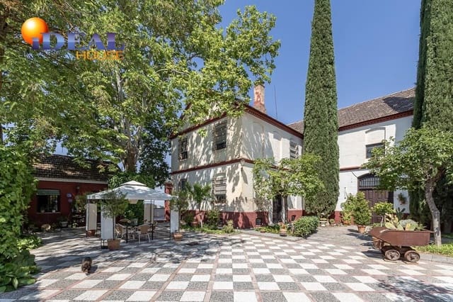 10 sypialnia Finka/Dom wiejski na sprzedaż w Miasto Grenada - 675 000 € (Ref: 9434124)