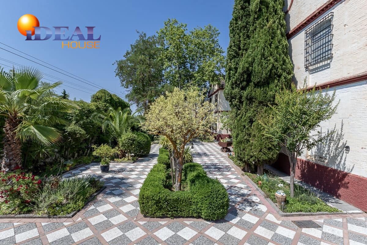 10 sypialnia Finka/Dom wiejski na sprzedaż w Miasto Grenada - 675 000 € (Ref: 9434124)