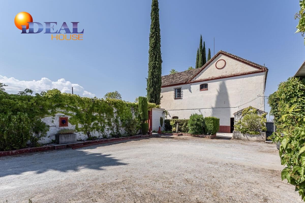 10 sypialnia Finka/Dom wiejski na sprzedaż w Miasto Grenada - 675 000 € (Ref: 9434124)