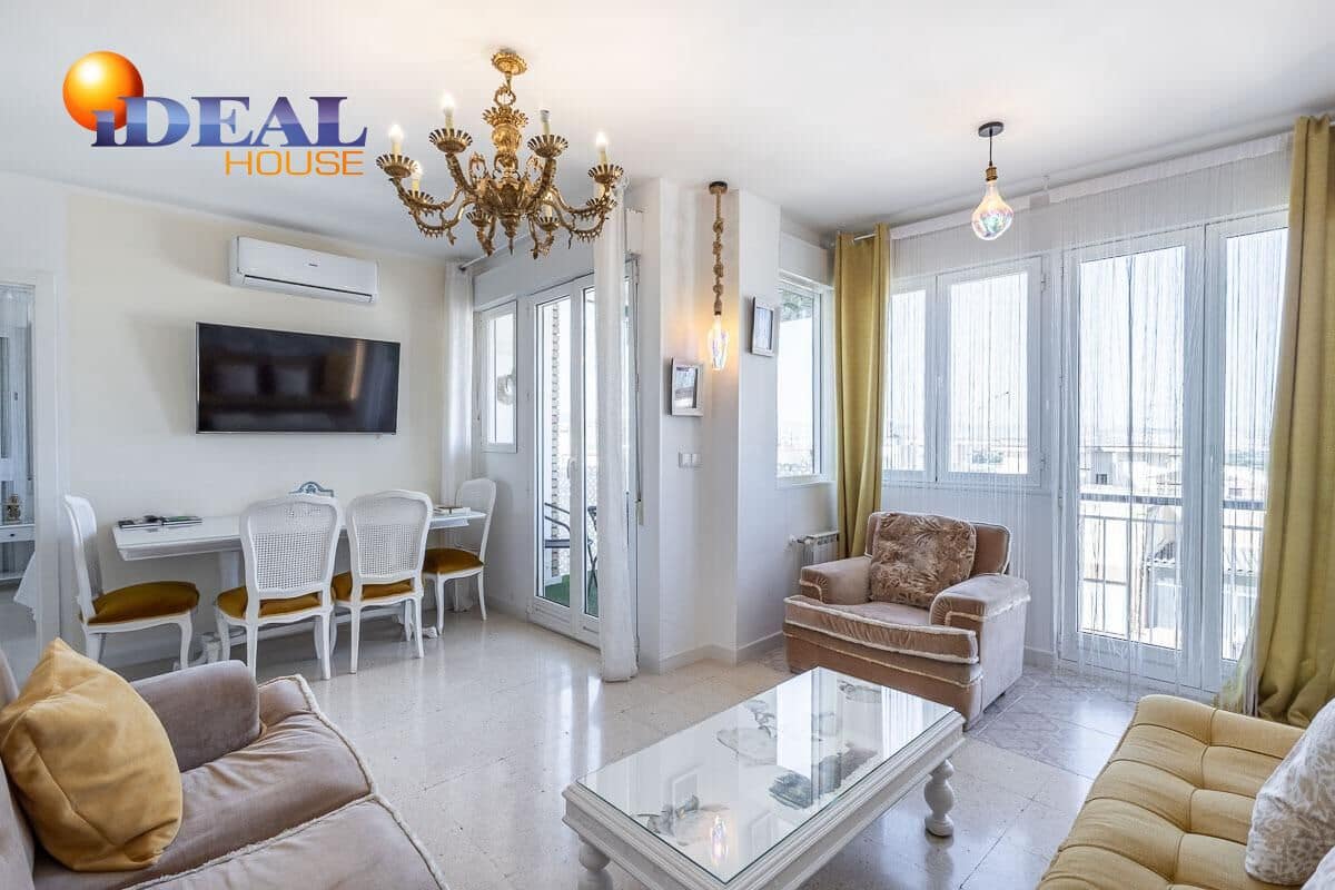 2 bedroom Flat for sale in Granada city - € 380,000 (Ref: 9434128)