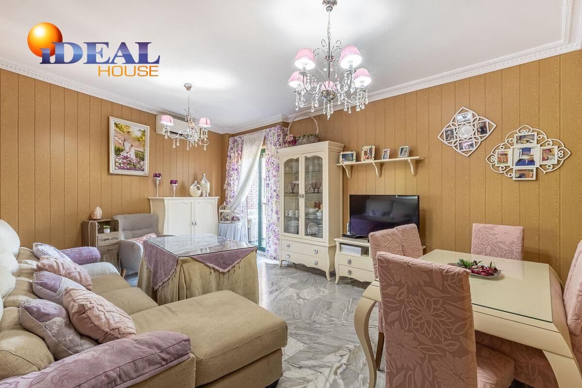 3 bedroom Flat for sale in Granada city - € 349,000 (Ref: 9434129)