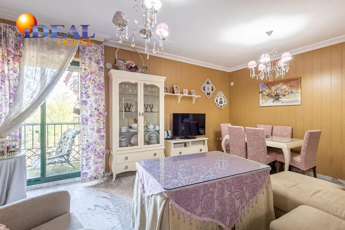 3 bedroom Flat for sale in Granada city - € 349,000 (Ref: 9434129)