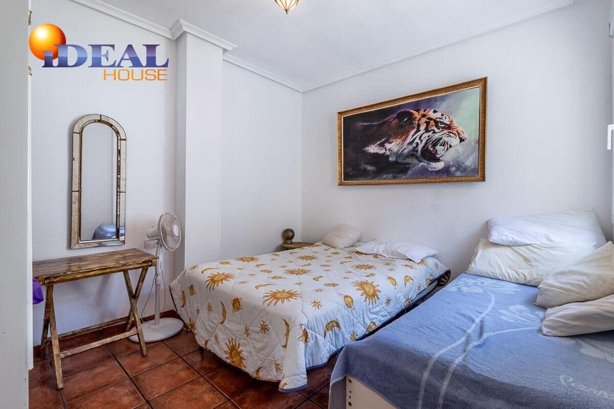 4 chambre Penthouse à vendre à Grenade ville - 379 000 € (Ref: 9434131)