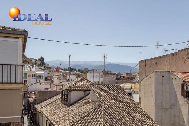 4 chambre Penthouse à vendre à Centro - Sagrario, Grenade ville - 379 000 € (Ref: 9434131)