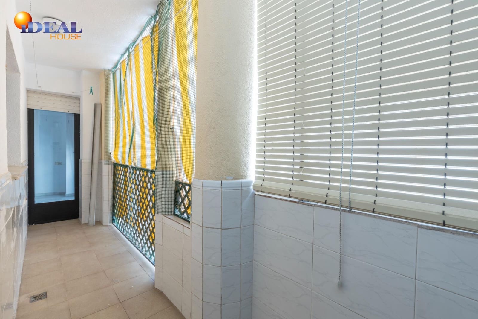 3 bedroom Flat for sale in Almunecar - € 329,000 (Ref: 9434137)