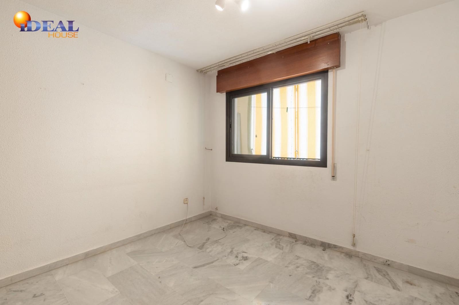 3 bedroom Flat for sale in Almunecar - € 329,000 (Ref: 9434137)