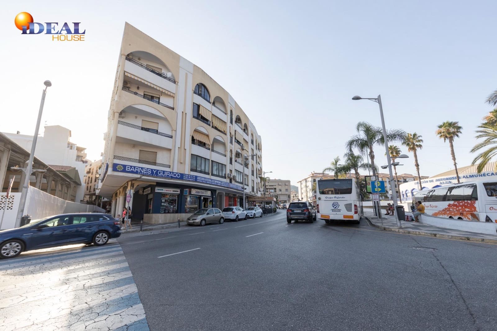 3 bedroom Flat for sale in Almunecar - € 329,000 (Ref: 9434137)