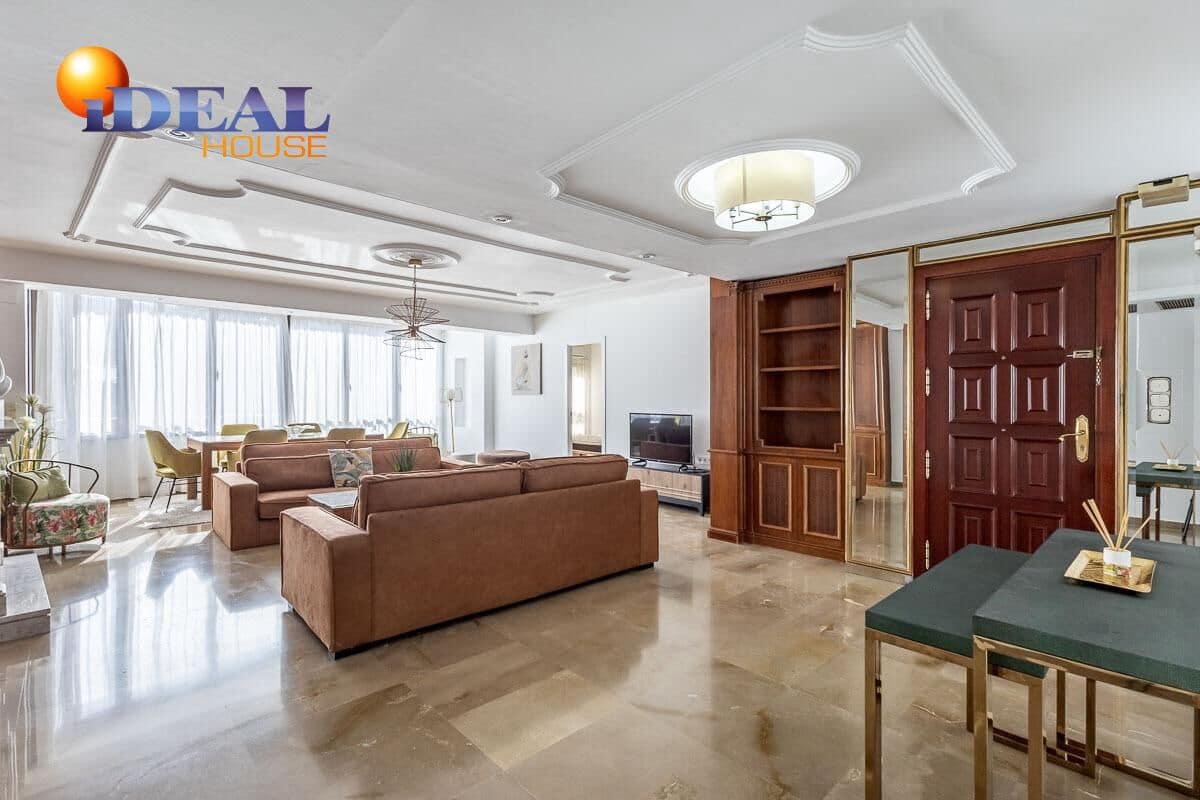 3 bedroom Flat for sale in Granada city - € 615,000 (Ref: 9434138)