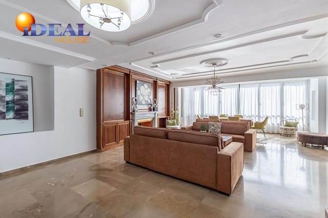 3 quarto Apartamento para venda em Centro, Granada cidade - 615 000 € (Ref: 9434138)