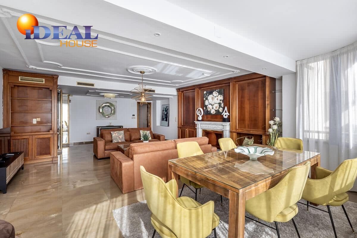 3 bedroom Flat for sale in Granada city - € 615,000 (Ref: 9434138)