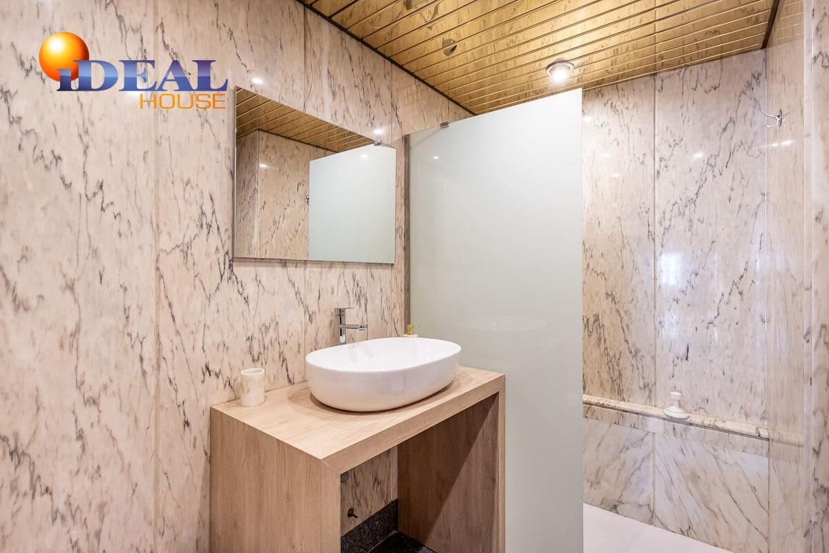 3 bedroom Flat for sale in Granada city - € 615,000 (Ref: 9434138)