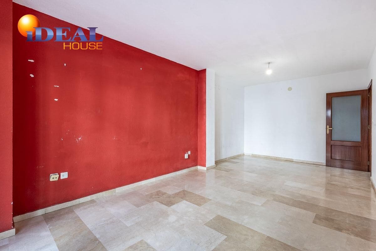 Piso de 3 habitaciones en Granada ciudad en venta con garaje - 395.000 € (Ref: 9434139)