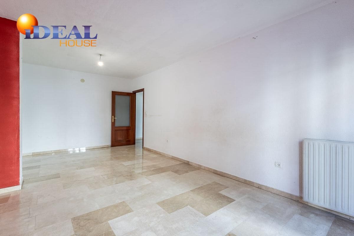 Piso de 3 habitaciones en Granada ciudad en venta con garaje - 395.000 € (Ref: 9434139)