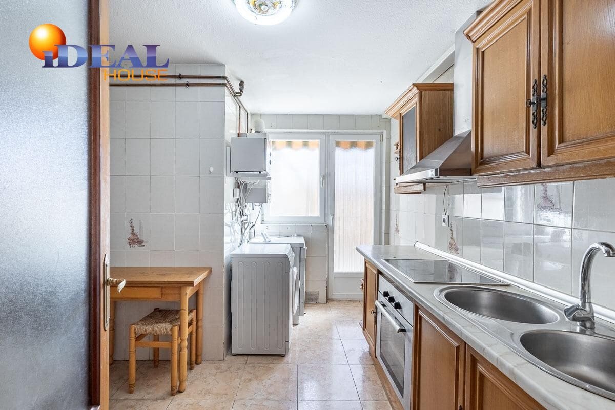 Piso de 3 habitaciones en Granada ciudad en venta con garaje - 395.000 € (Ref: 9434139)