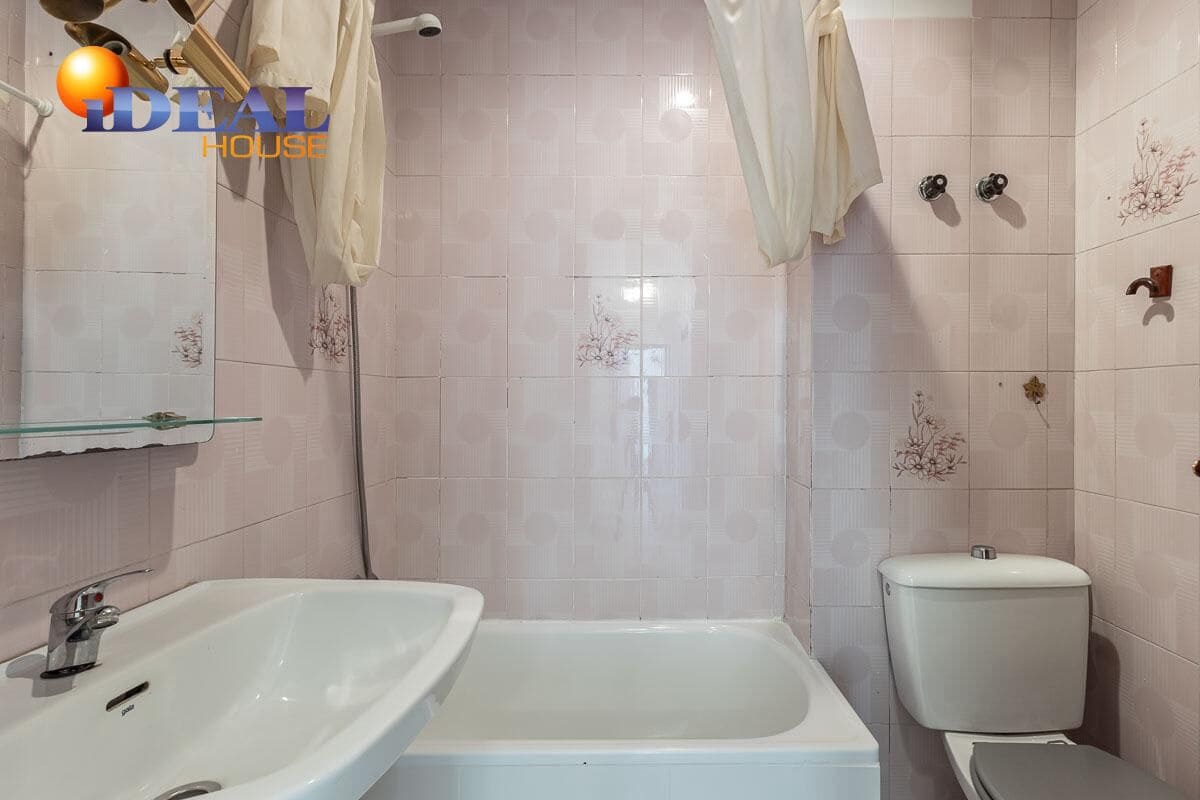 Piso de 3 habitaciones en Granada ciudad en venta con garaje - 395.000 € (Ref: 9434139)