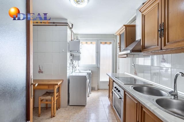 Piso de 3 habitaciones en Granada ciudad en venta con garaje - 395.000 € (Ref: 9434139)