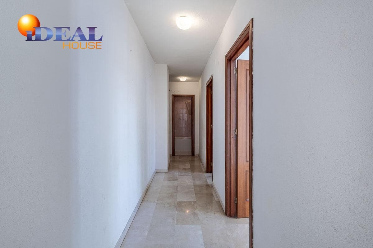 Piso de 3 habitaciones en Granada ciudad en venta con garaje - 395.000 € (Ref: 9434139)