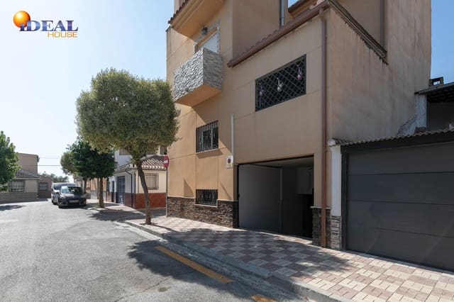 4 soverom Rekkehus til salgs i Santa Fe med garasje - € 284 900 (Ref: 9434144)