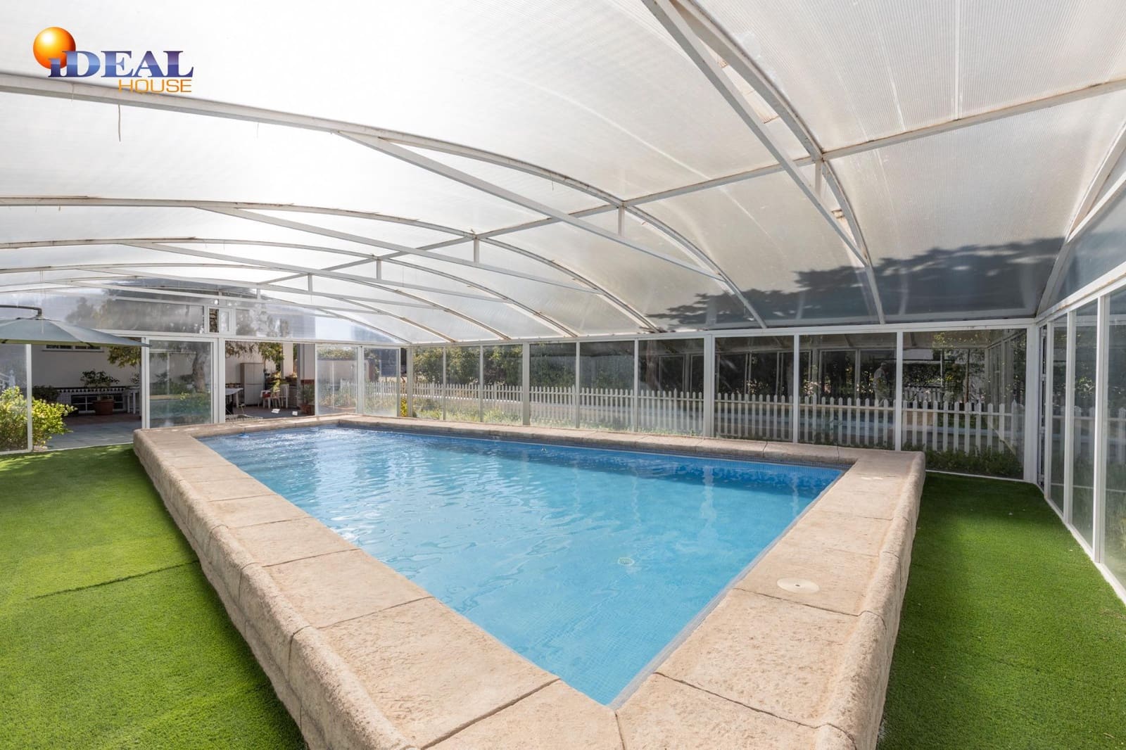 8 bedroom Villa for sale in Atarfe with pool garage - € 740,000 (Ref: 9434145)