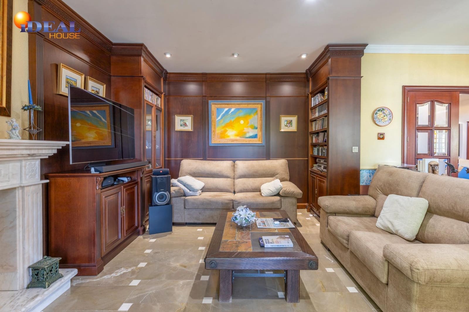 8 bedroom Villa for sale in Atarfe with pool garage - € 740,000 (Ref: 9434145)