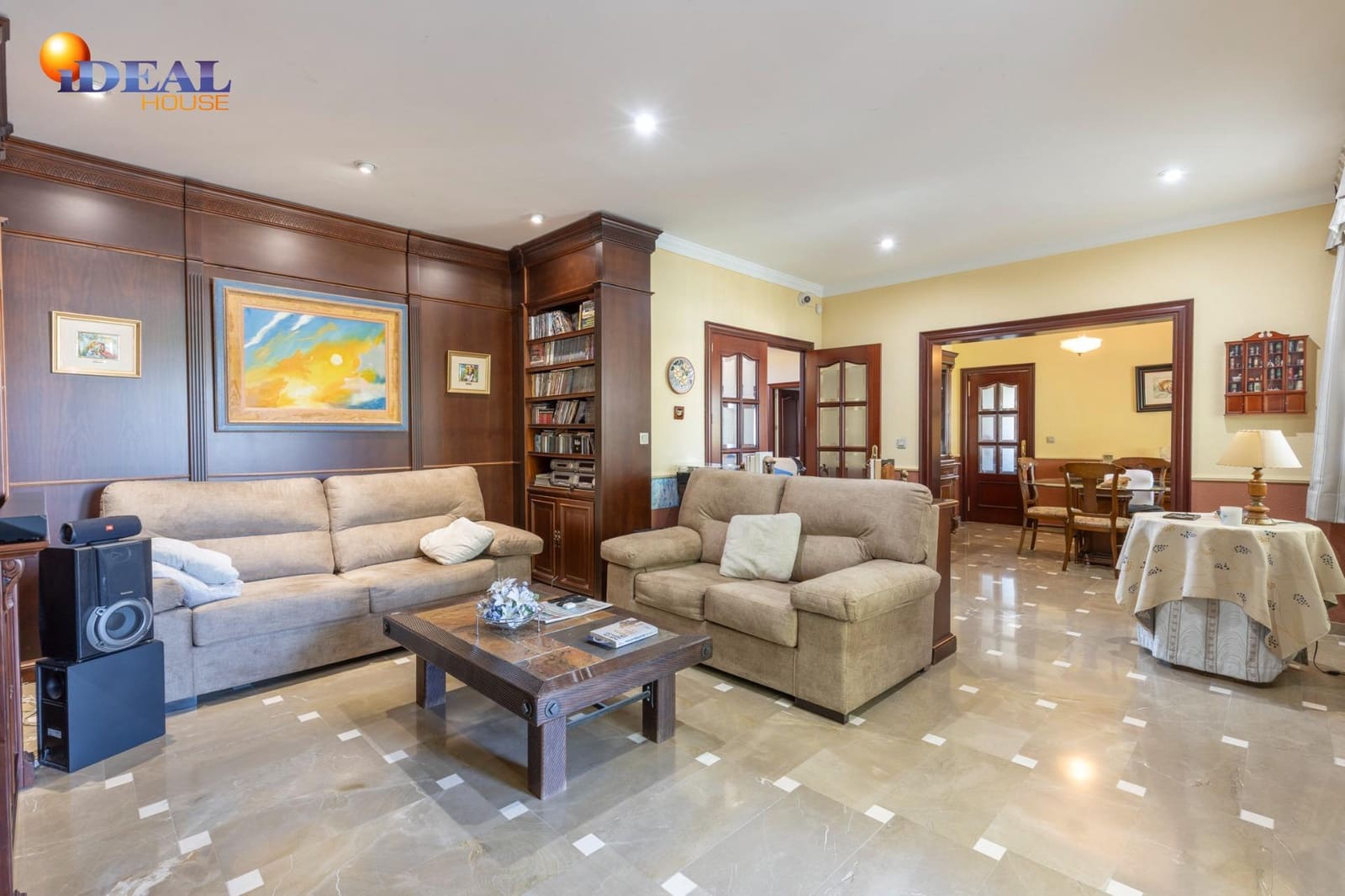 8 bedroom Villa for sale in Atarfe with pool garage - € 740,000 (Ref: 9434145)