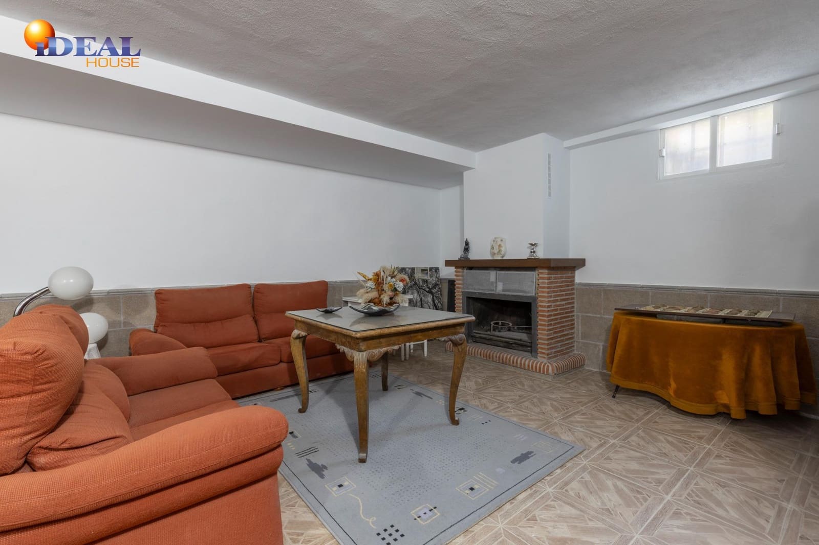 8 bedroom Villa for sale in Atarfe with pool garage - € 740,000 (Ref: 9434145)