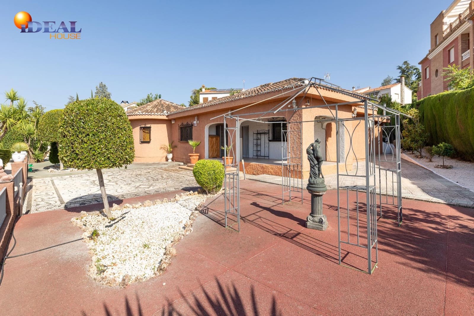 4 sypialnia Willa na sprzedaż w Gojar z basenem - 599 000 € (Ref: 9434151)