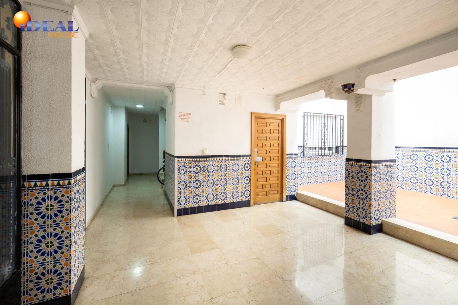 2 bedroom Apartment for sale in Granada city - € 199,900 (Ref: 9434154)