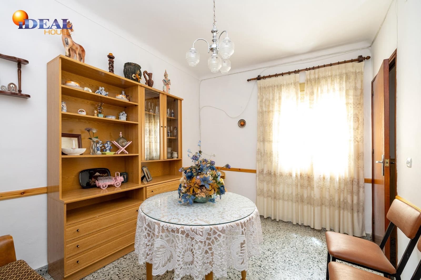 4 bedroom Townhouse for sale in Illora with garage - € 84,900 (Ref: 9434155)