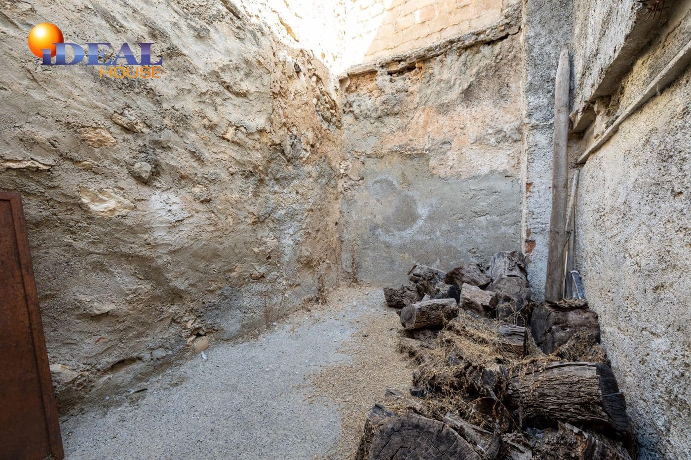 3 bedroom Townhouse for sale in Illora - € 62,900 (Ref: 9434157)