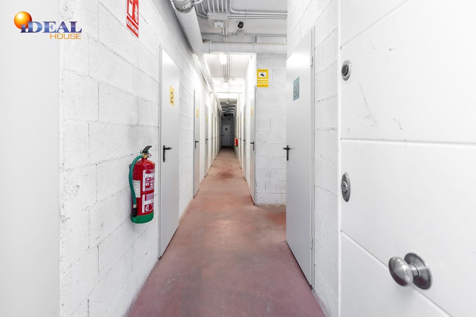 Commercieel te koop in Granada stad - € 535.000 (Ref: 9434158)