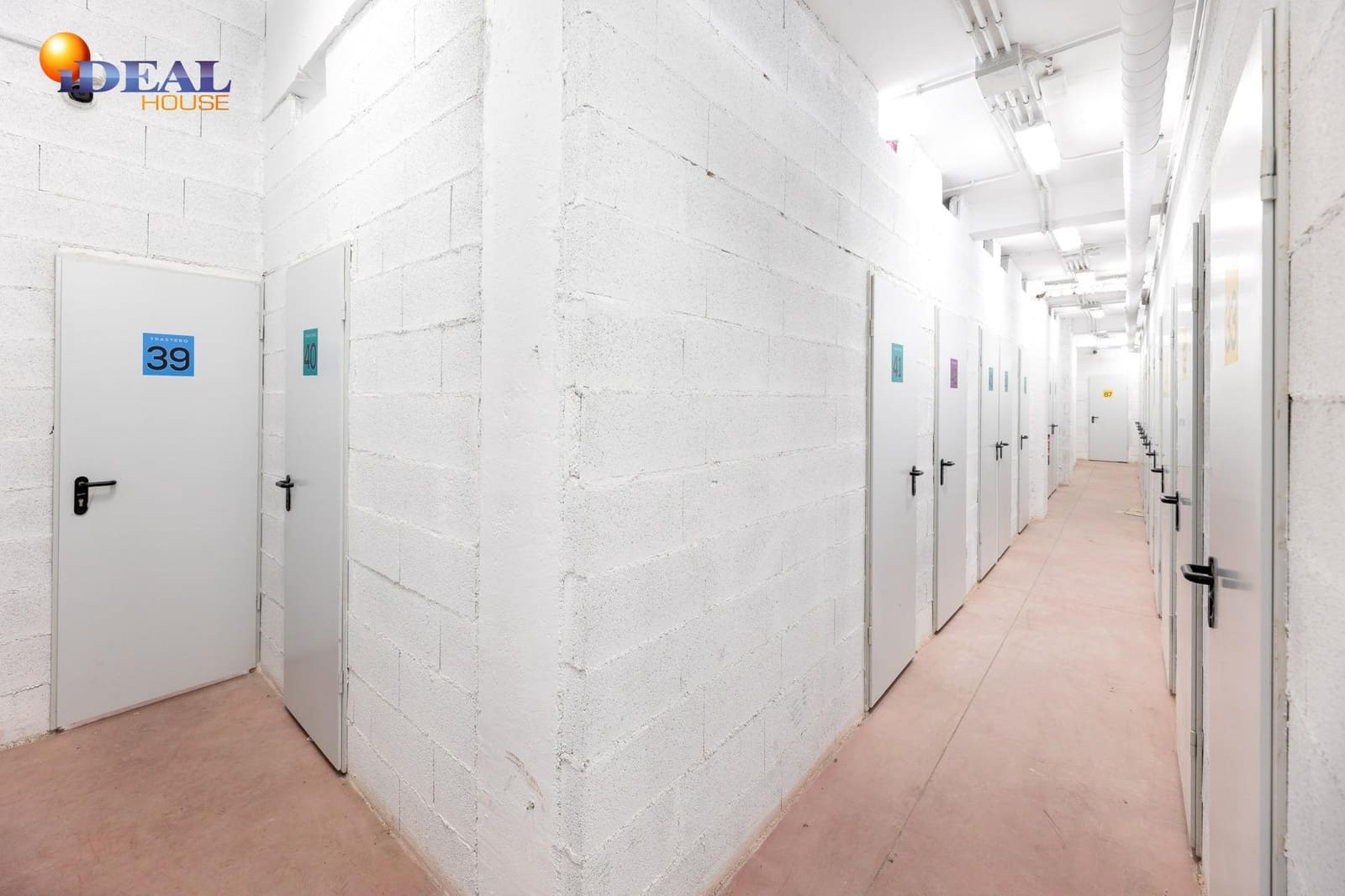 Commercieel te koop in Granada stad - € 535.000 (Ref: 9434158)