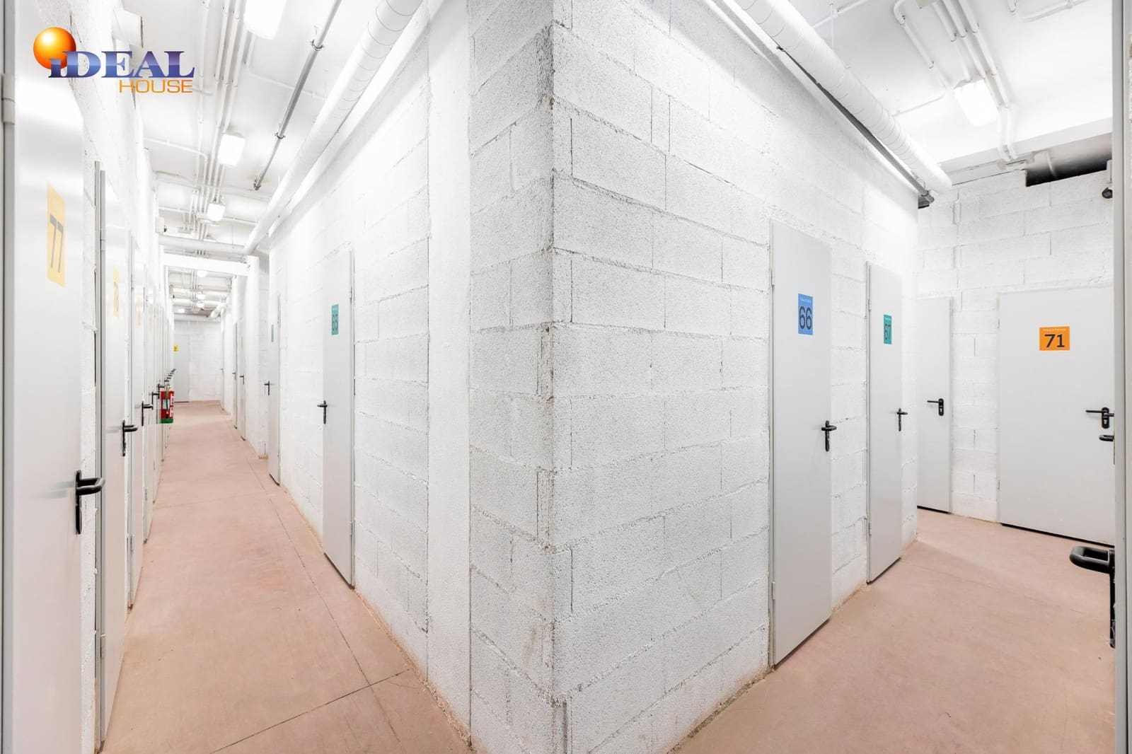 Commercieel te koop in Granada stad - € 535.000 (Ref: 9434158)