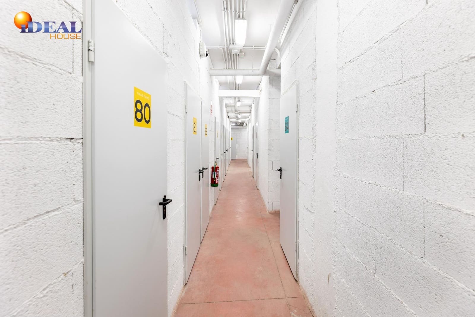 Commercieel te koop in Granada stad - € 535.000 (Ref: 9434158)