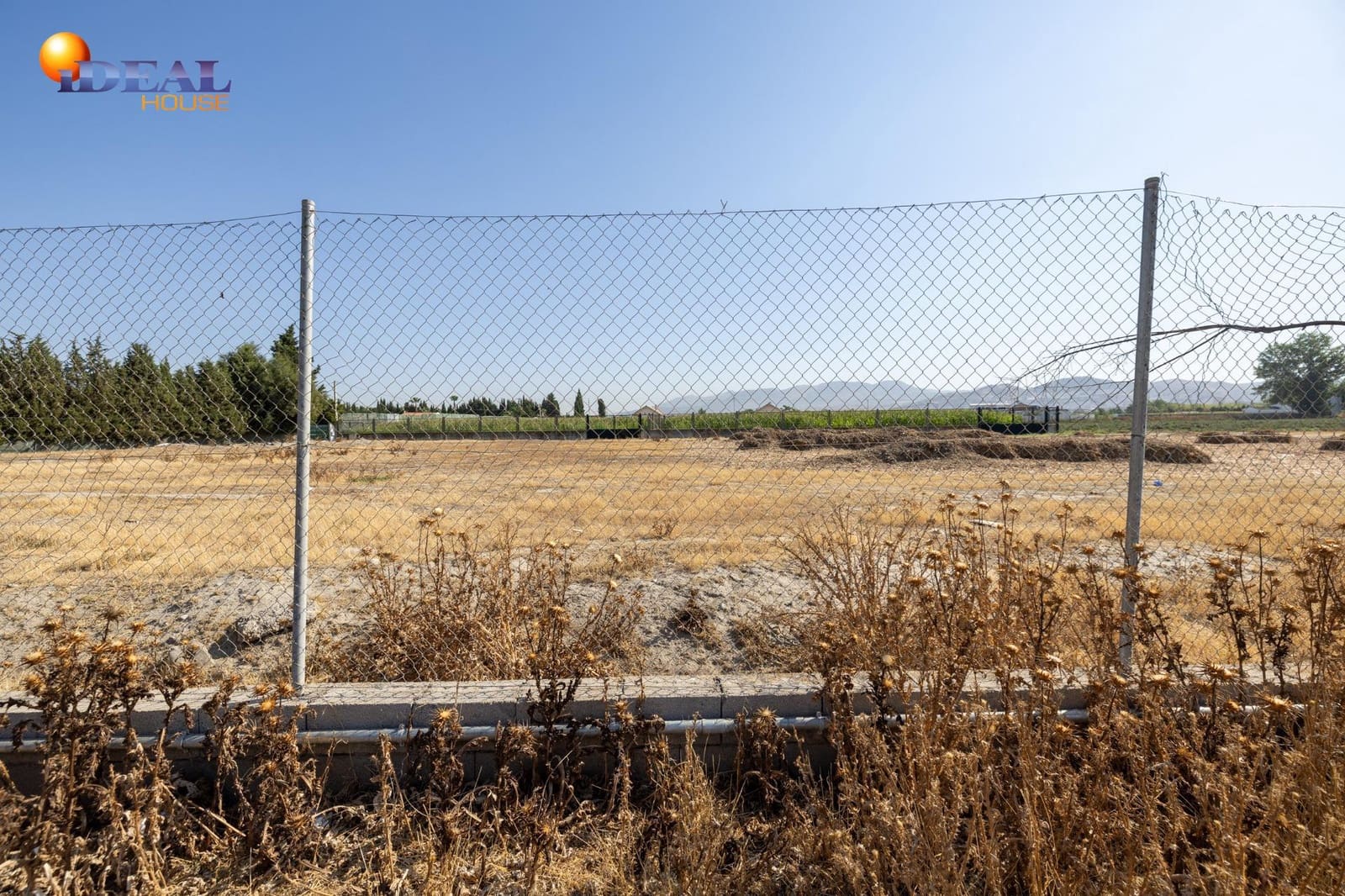 Ubebygd land til salgs i Granada by - € 220 000 (Ref: 9434159)